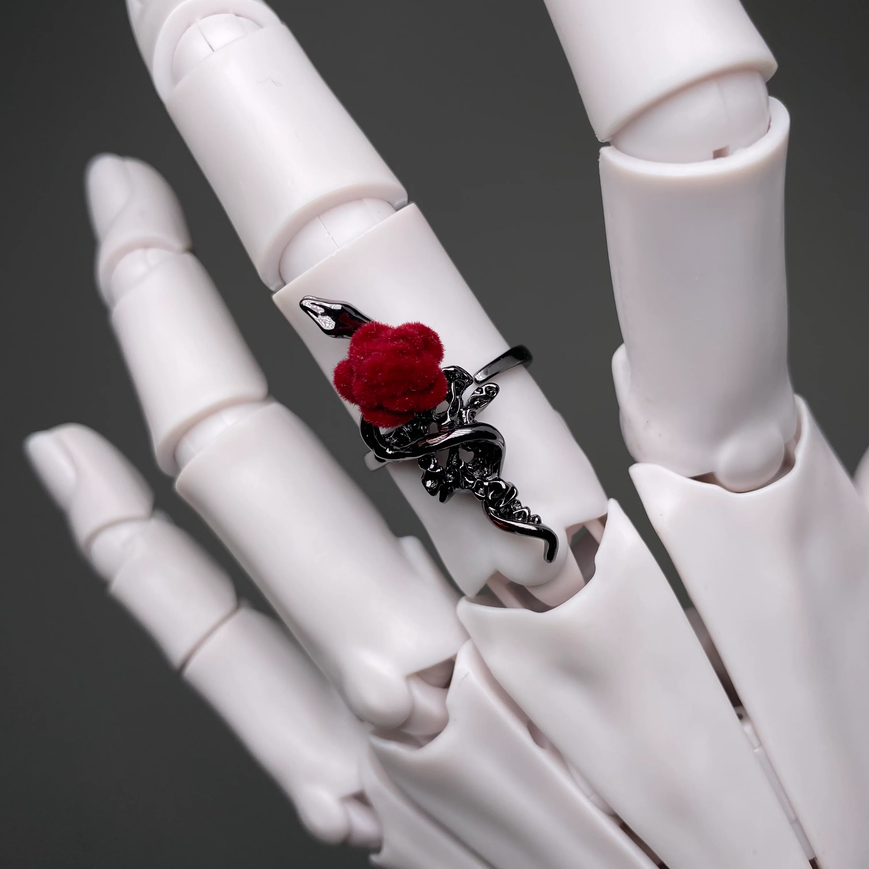 Rose & Serpent - Image 2